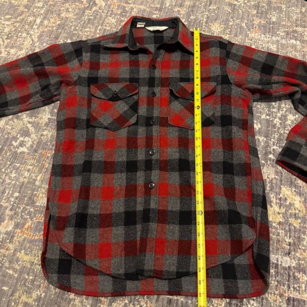 Vintage Woolrich Flannel - Picture 5 of 5